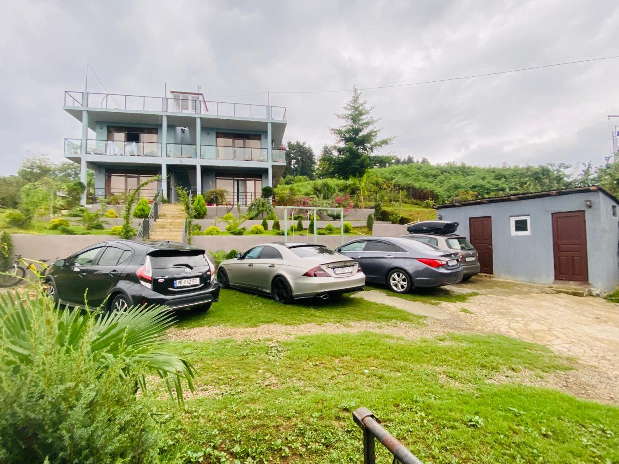 Family Hotel Sunset Chakvi Ngoại thất bức ảnh